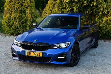 BMW 320XDMPakiet Sedan PortimaoBlau NOWY ROZRZĄD Tylko 143tys km