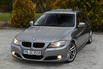 BMW 320i SEDAN Lift Navi Xenon Tylko 143tys km Śliczna