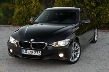 BMW 320d Sedan Xenon Navi NOWY ROZRZĄD 100% Bezwypadkowa