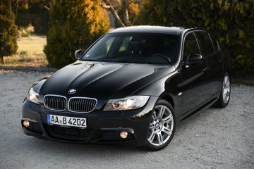 BMW 320d 184KM MPakiet Xenon Navi NOWY ROZRZĄD Śliczna