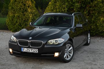 BMW 520d 184KM Xenon Adaptive NOWY ROZRZĄD Hak holowniczy Tylko 214tys