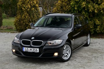 BMW 3 2.0d AUTOMAT Navi Xenon NOWY ROZRZĄD Black Sapphire Bezwypadkowa
