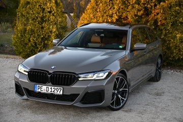BMW 530i MPakiet Kamery 360 Panorama Asystenci Komforty Bezwypadkowa
