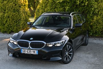 BMW 320XD Pakiet Chrom Fotele Sport FULL LED Bezwypadkowa 168tys km!