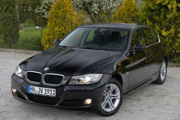BMW 3 2.0d SEDAN Navi Xenon NOWY ROZRZĄD Bogata Opcja