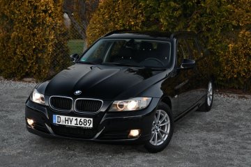 BMW 3 2.0d Xenon Navi Podgrzewane Fotele NOWY ROZRZĄD SerwisASO Czarna
