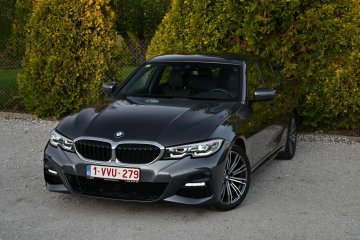 BMW 3 2.0D Sedan MPakiet Oświetlenie LED Wewnątrz/Zewnątrz Bezwypadek